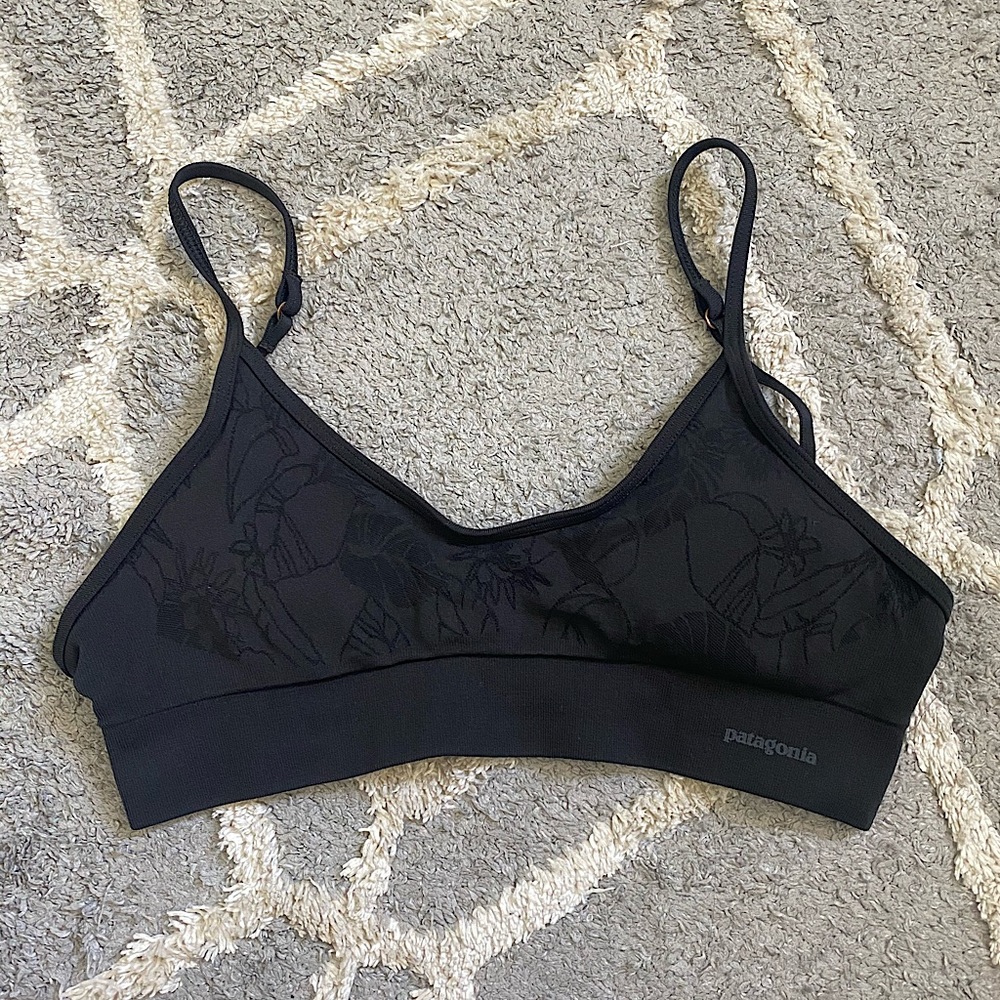 Patagonia Barely Everyday Bra. Size S